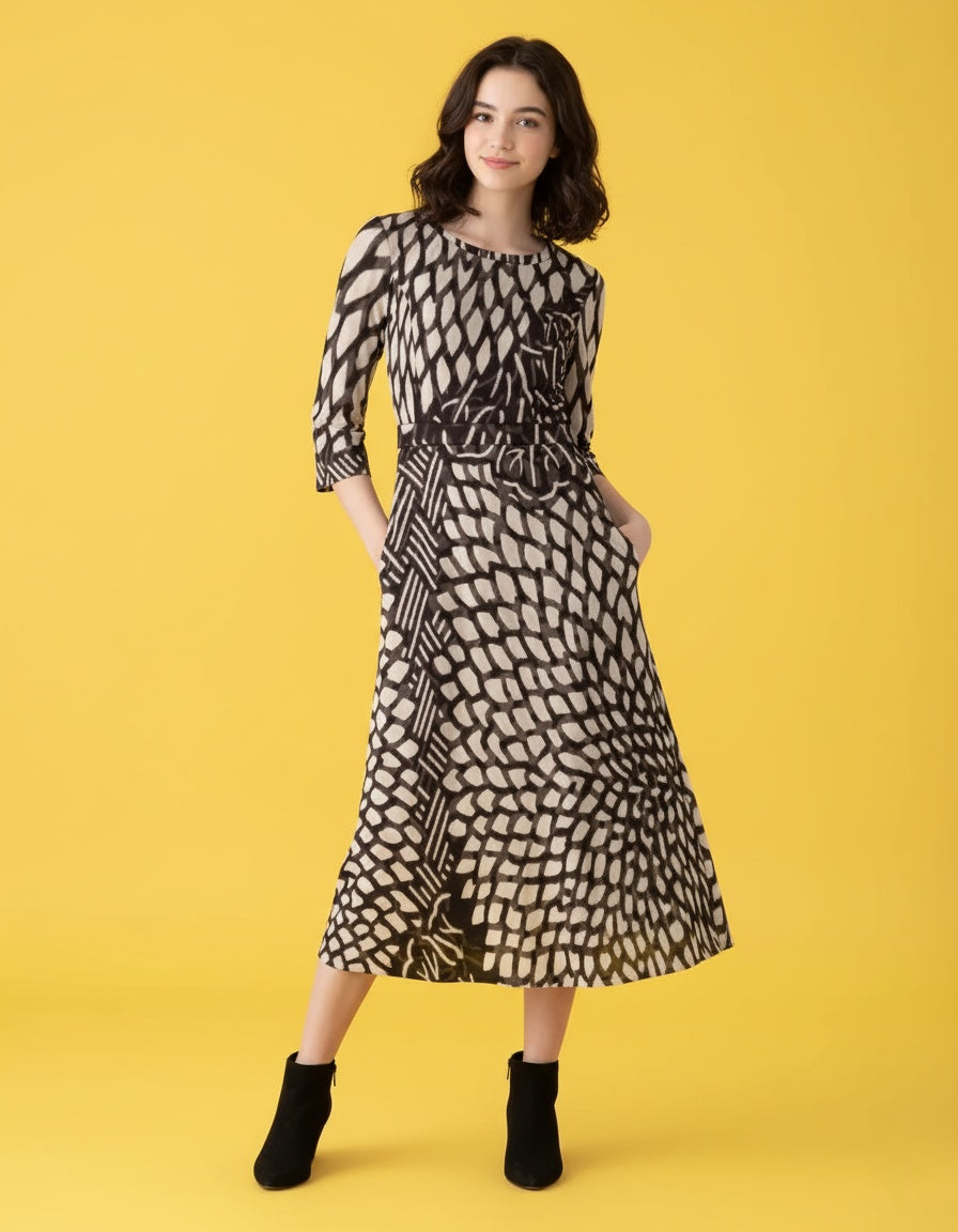 Women’s Round Neck Mid-Sleeve Long Dress