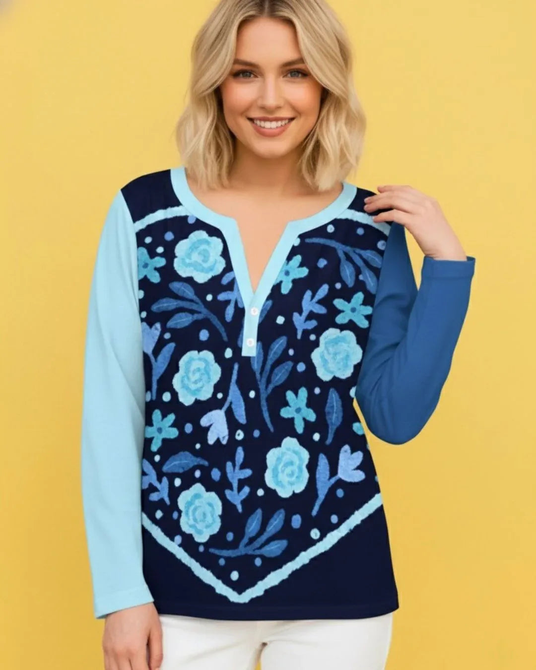 Women’s V-Neck Long Sleeve Top - Nogicle